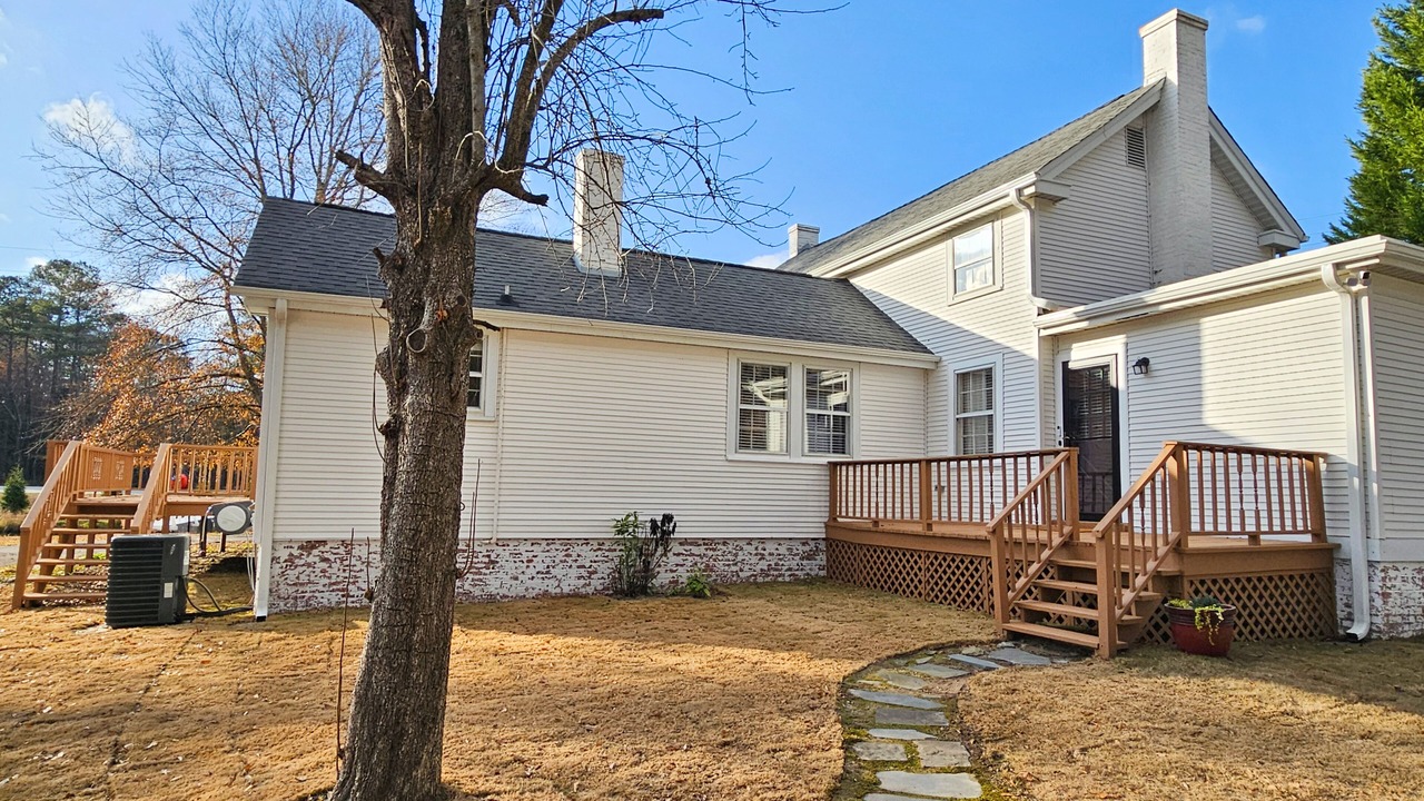 Photo of Outdoor in Olivia