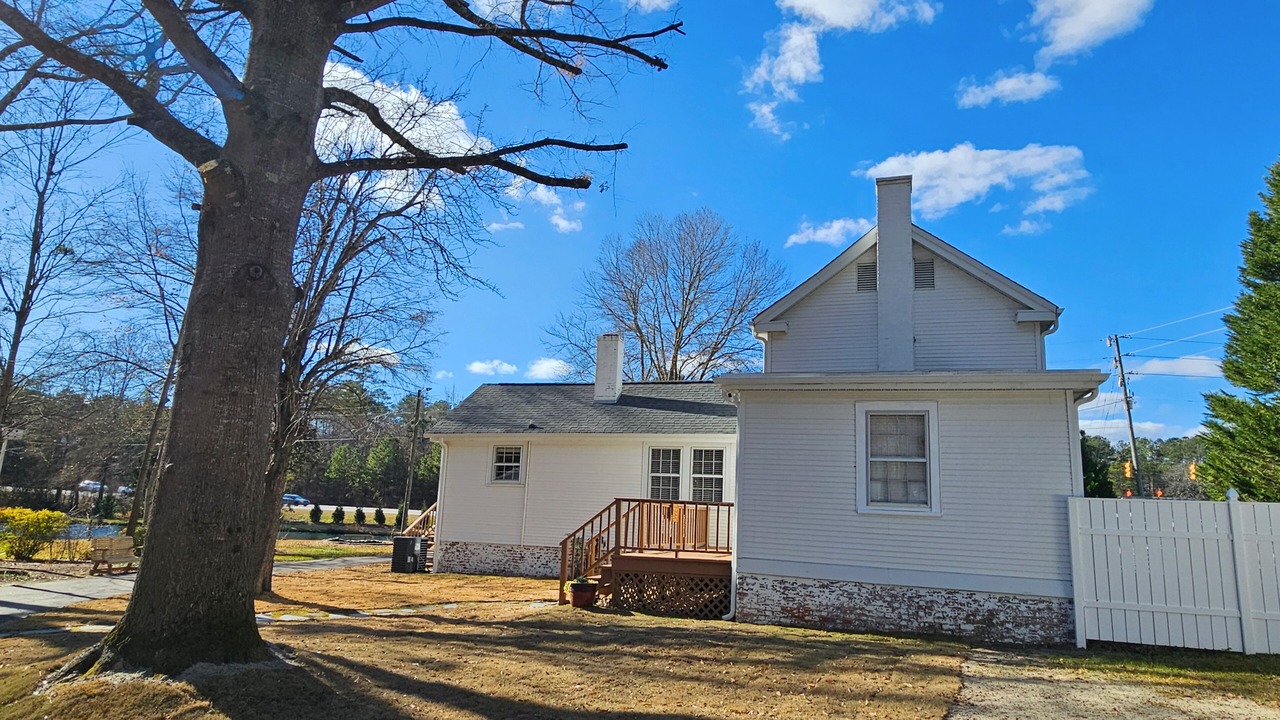 Photo of Outdoor in Olivia