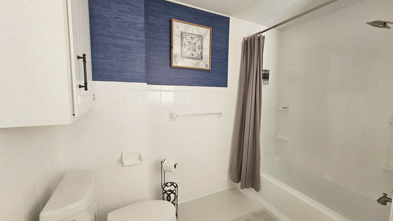Photo of Bathroom in Olivia