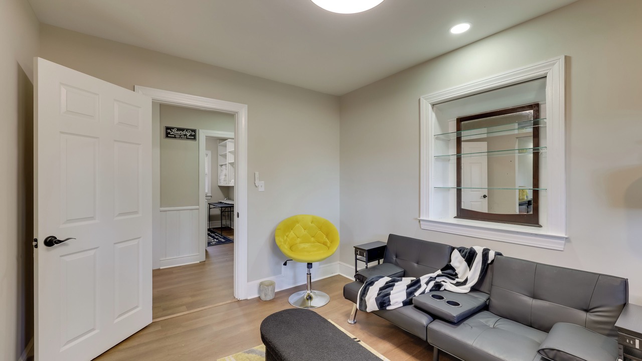 Photo of Livingroom in Greenville