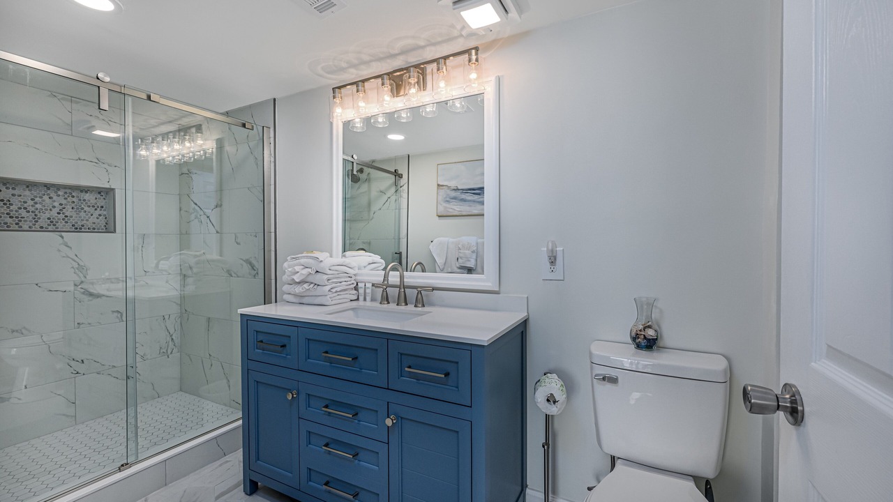 Photo of Bathroom in Ash