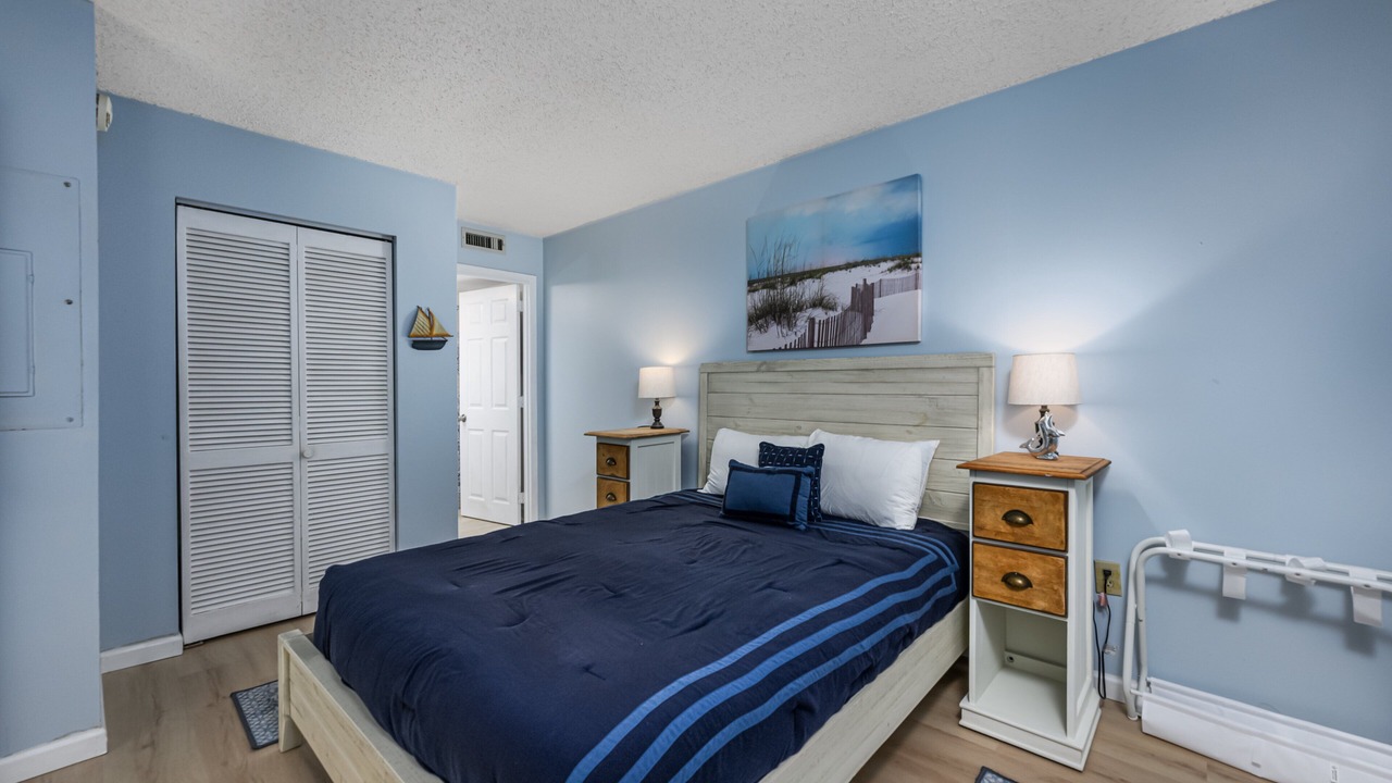 Photo of Bedroom in Ash