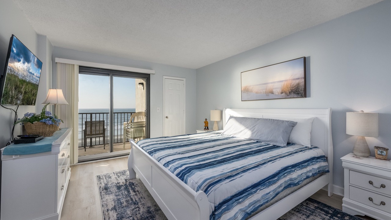 Photo of Bedroom in Ash