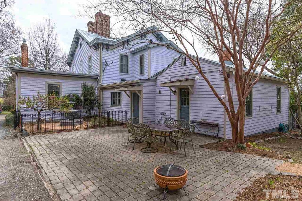 Photo of Outdoor in Historic Oakwood