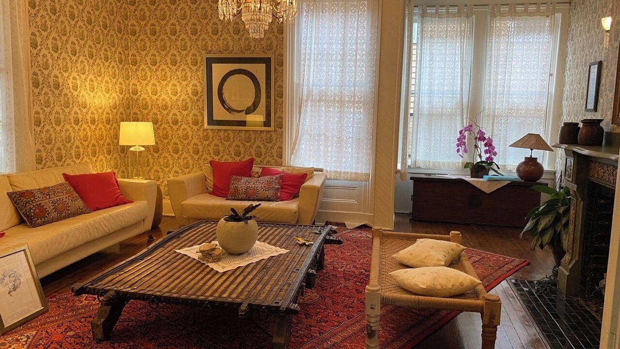 Photo of Livingroom in Historic Oakwood