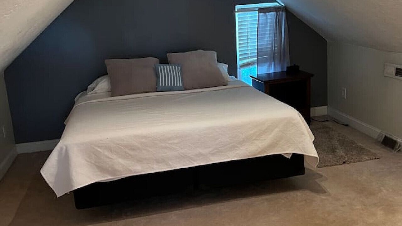 Photo of Bedroom in Mooresville