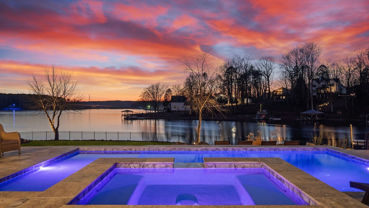 Photo of Outdoor in Lake Norman of Catawba