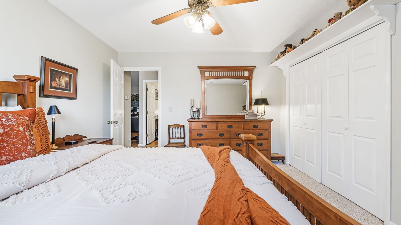 Photo of Bedroom in Skyland