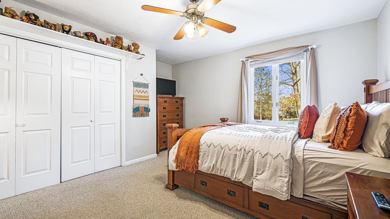 Photo of Bedroom in Skyland