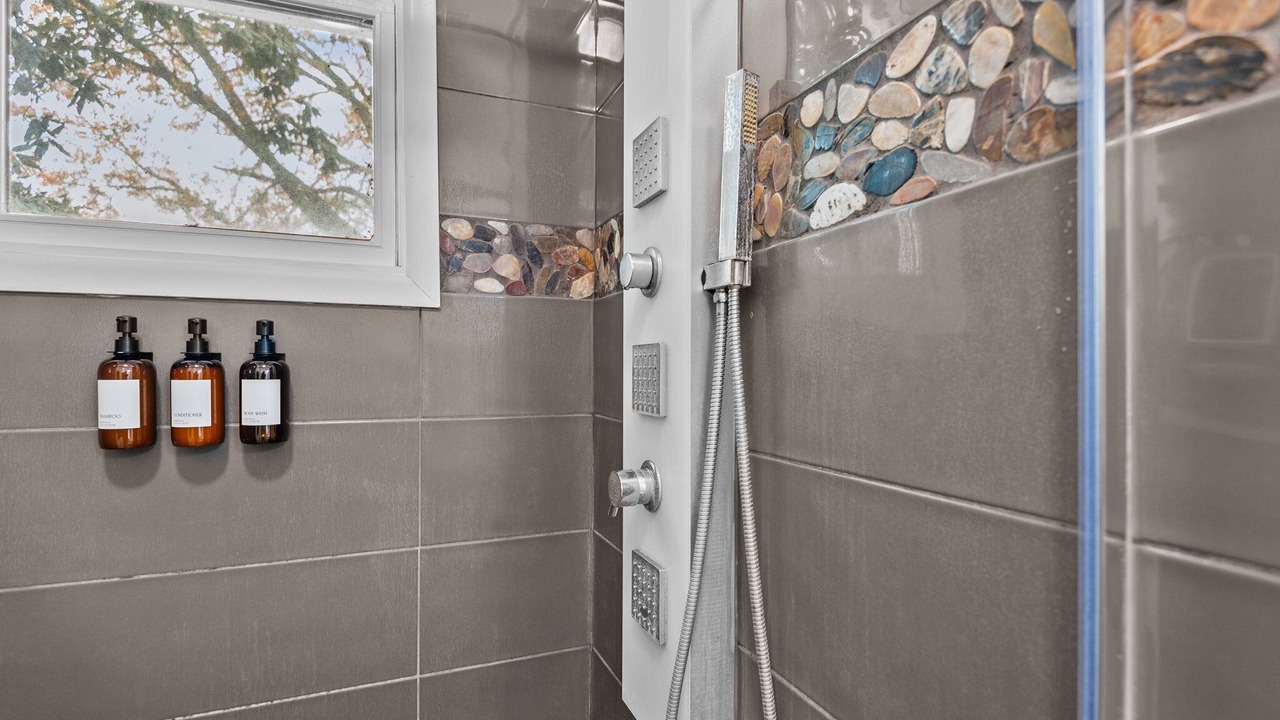 Photo of Bathroom in Washington