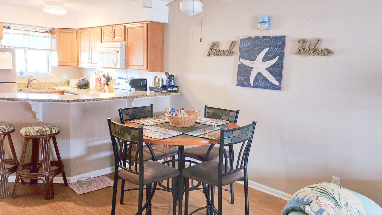 Photo of Livingroom in Wilmington Beach