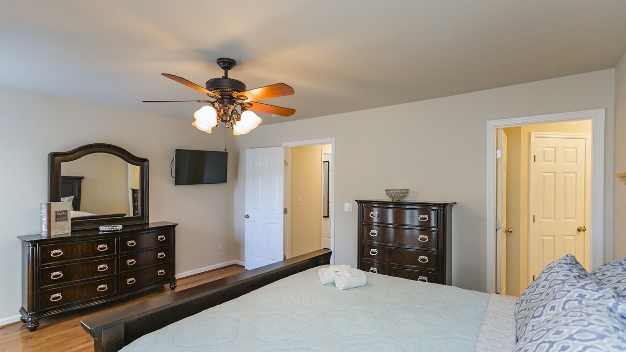 Photo of Bedroom in Eighth Avenue