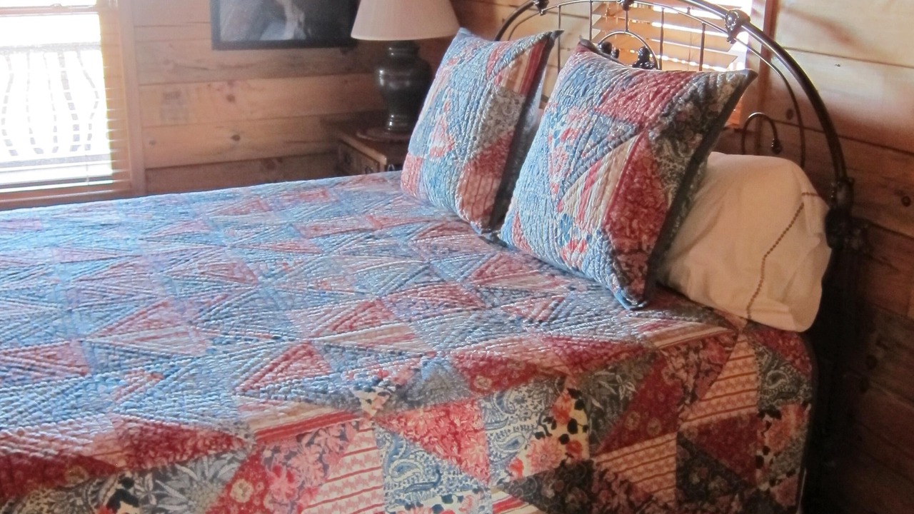 Photo of Bedroom in Skyland