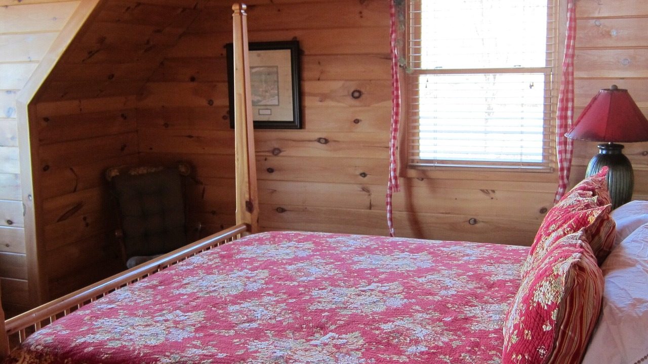 Photo of Bedroom in Skyland