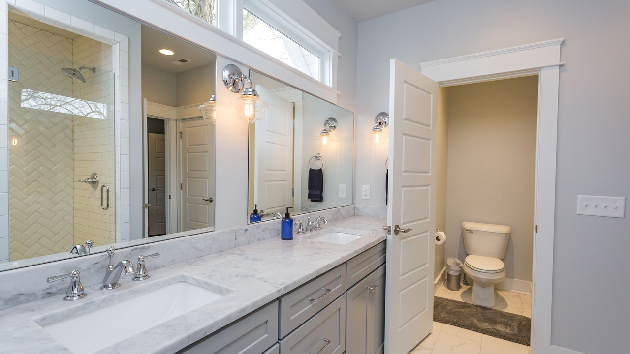 Photo of Bathroom in East End