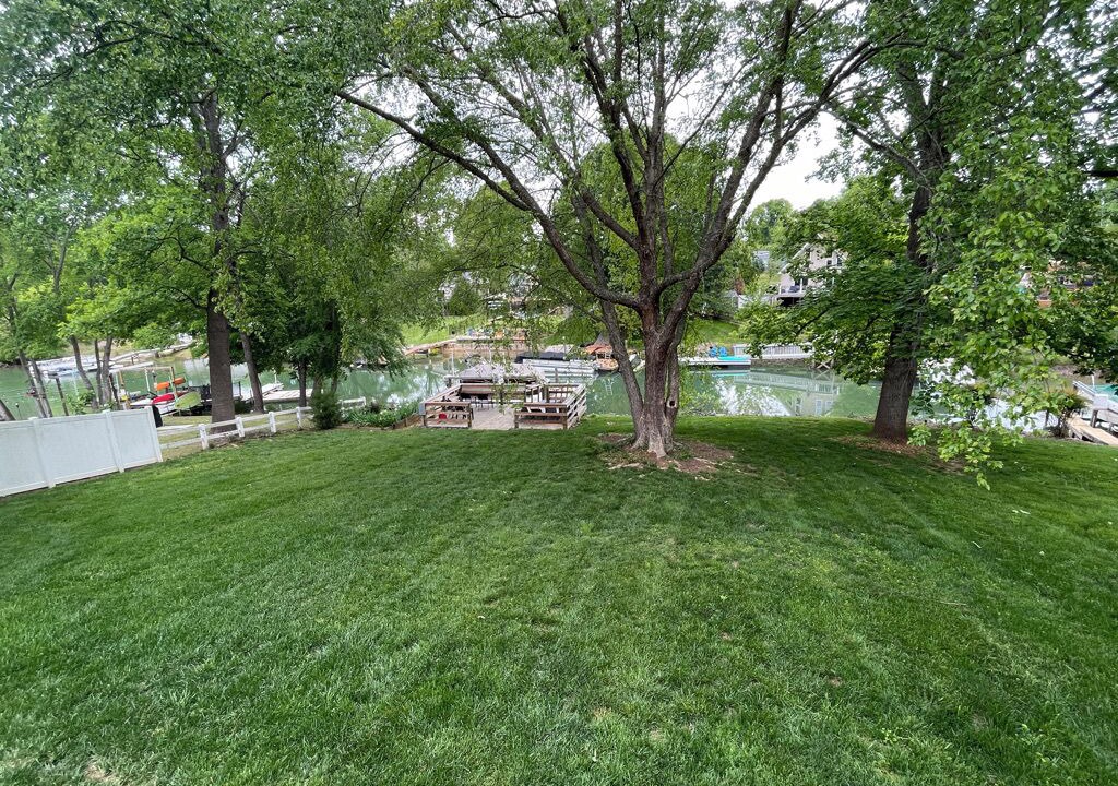 Photo of Outdoor in Mayhew