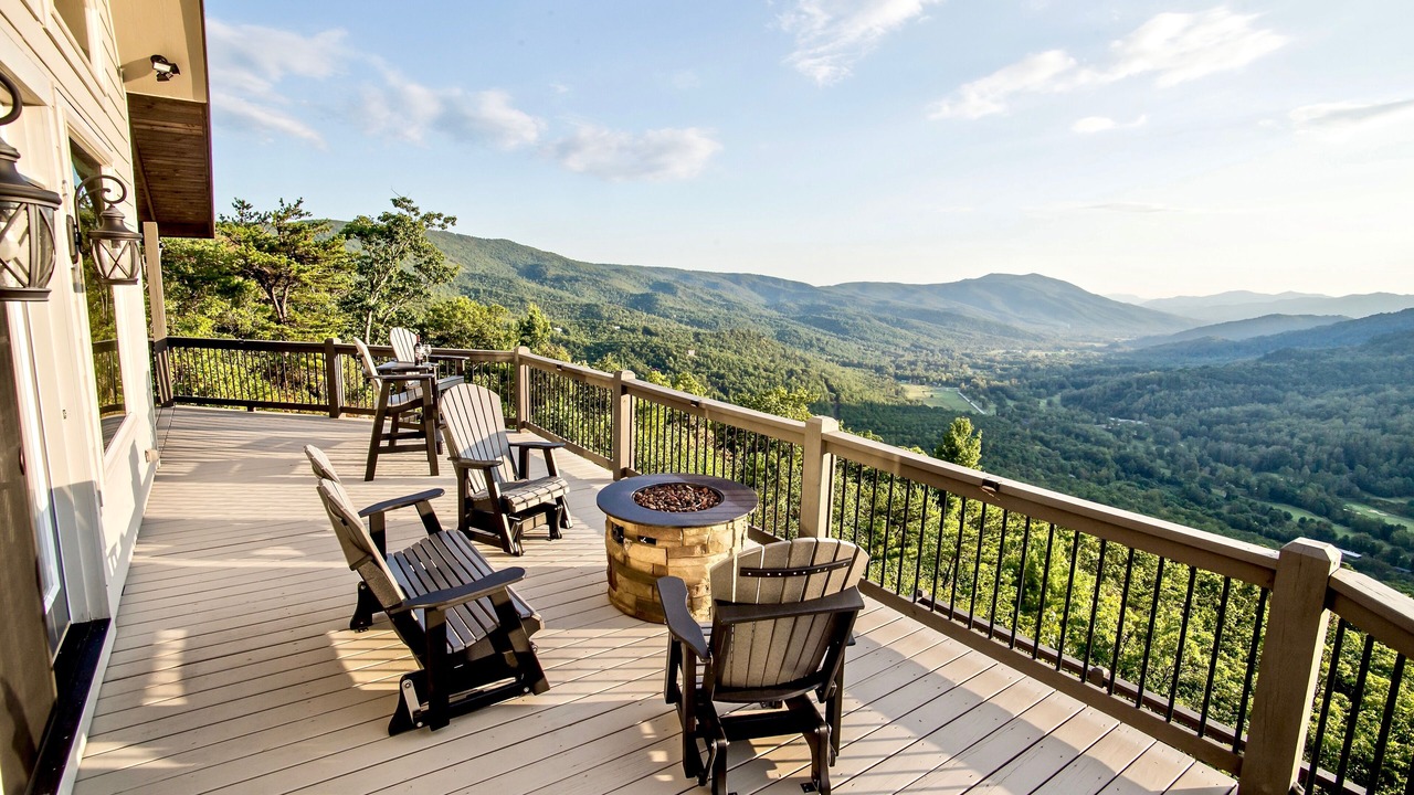 Photo of Patio Balcony in Frank