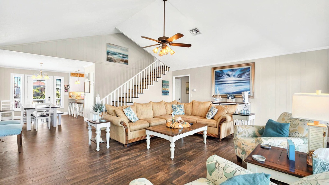Photo of Livingroom in Ocean Isle Beach