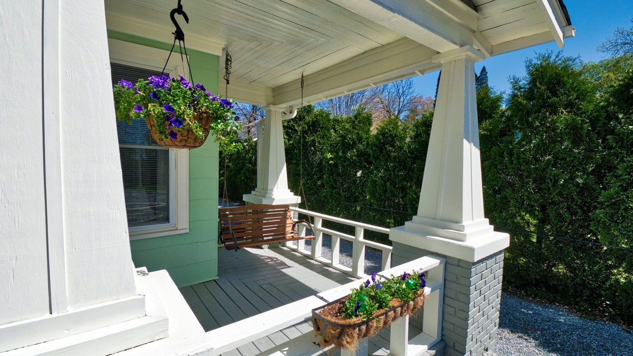 Photo of Outdoor in West Side Historic District