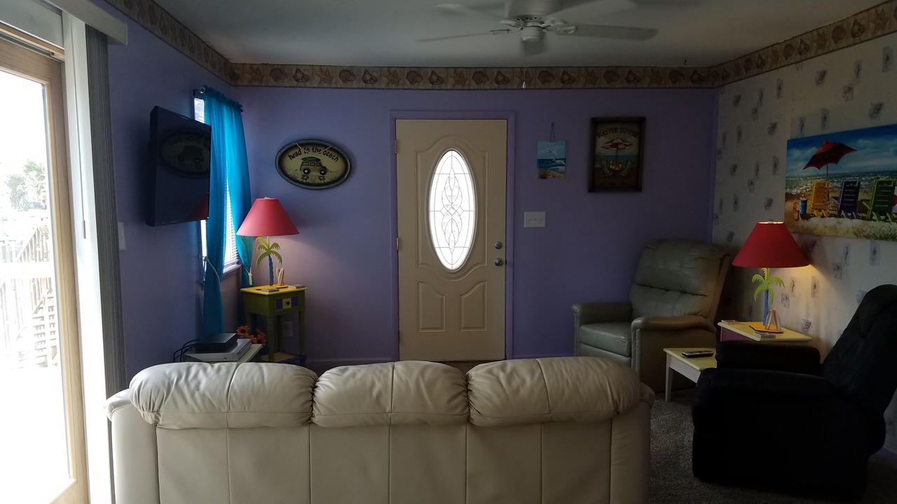 Photo of Livingroom in Colington Harbour