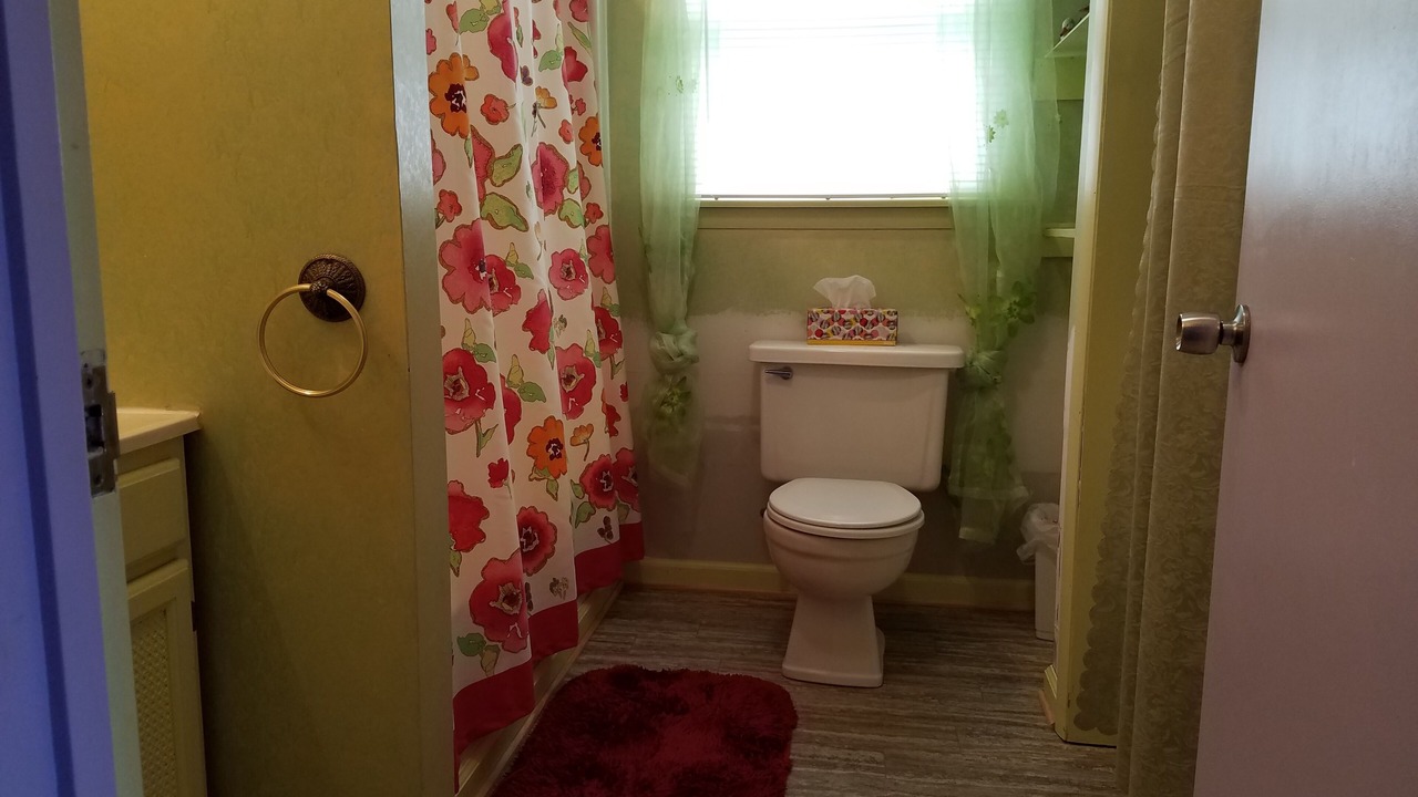 Photo of Bathroom in Colington Harbour