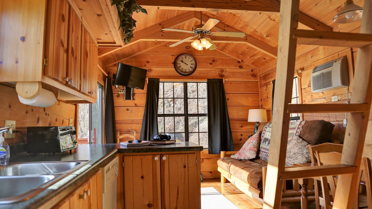 Photo of Bedroom in Topton