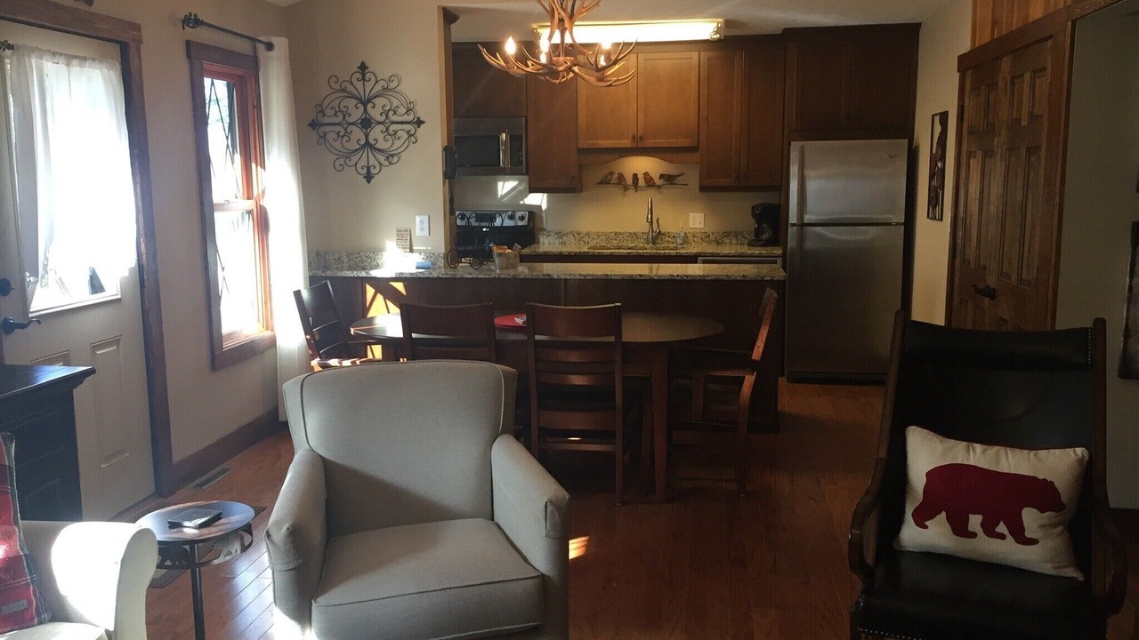 Photo of Livingroom in Burnsville