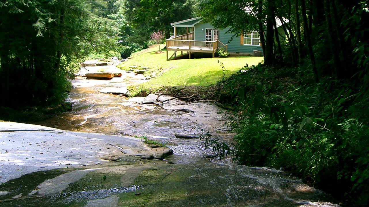 Photo of Outdoor in Hendersonville