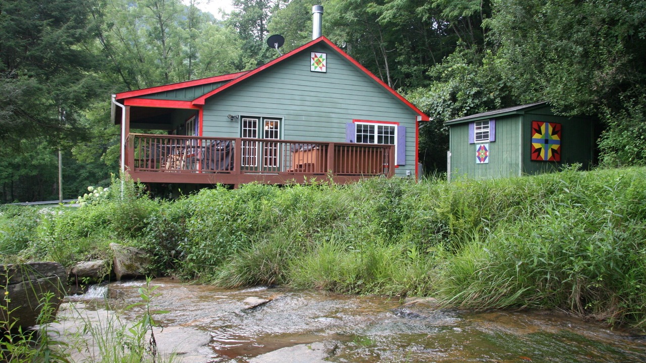 Photo of Outdoor in Hendersonville