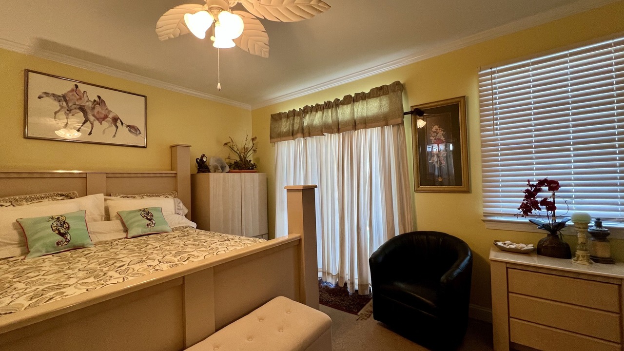 Photo of Bedroom in Atlantic Beach