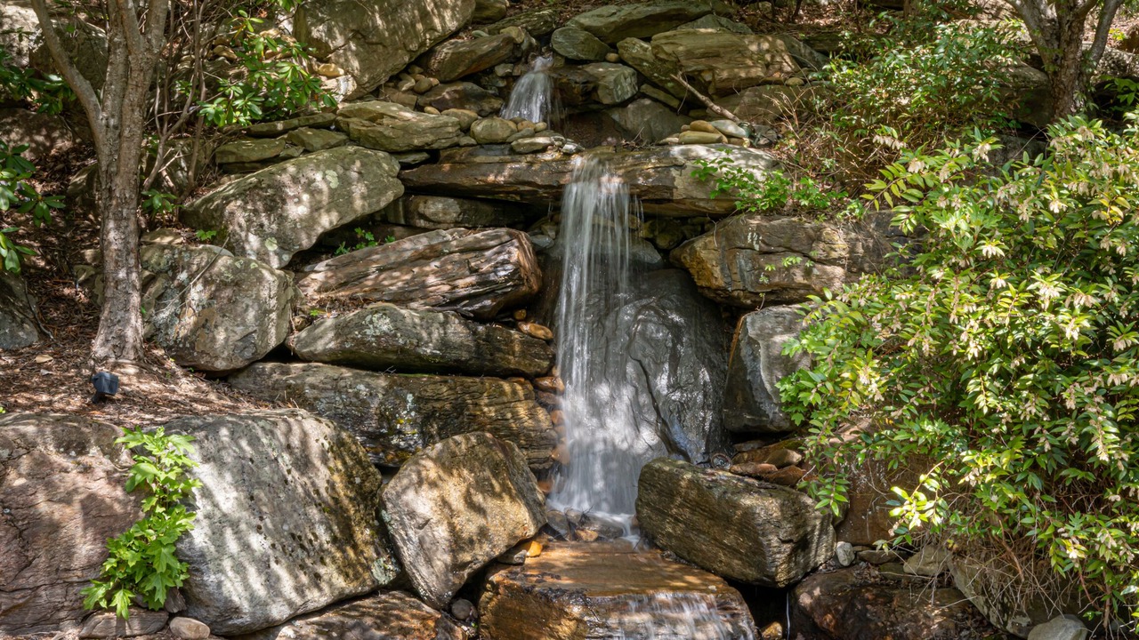 Photo of Outdoor in Fairview