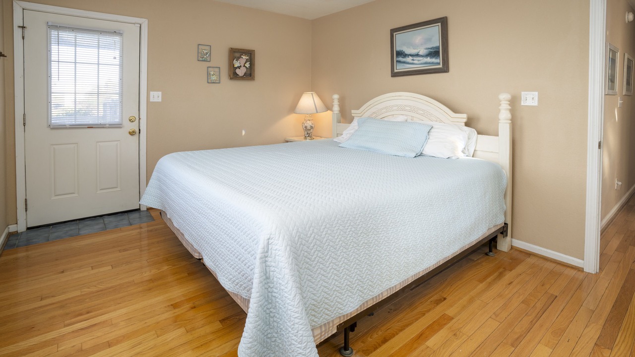 Photo of Bedroom in Nags Head
