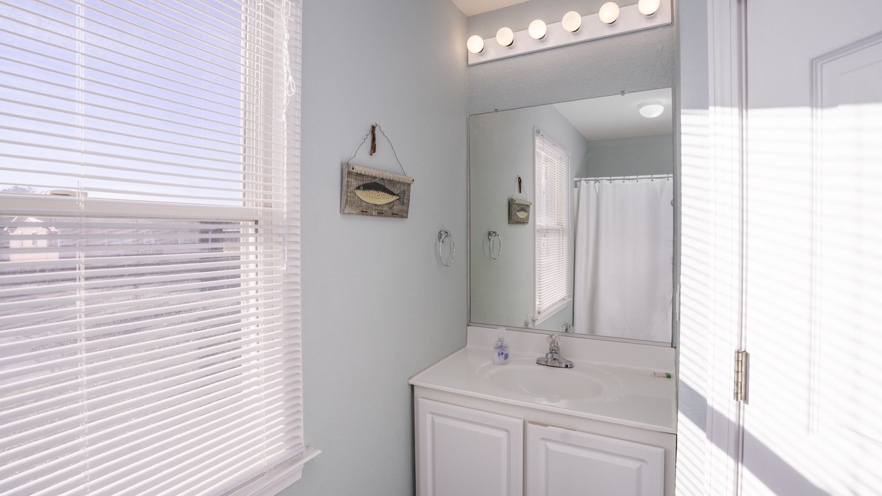 Photo of Bathroom in Nags Head