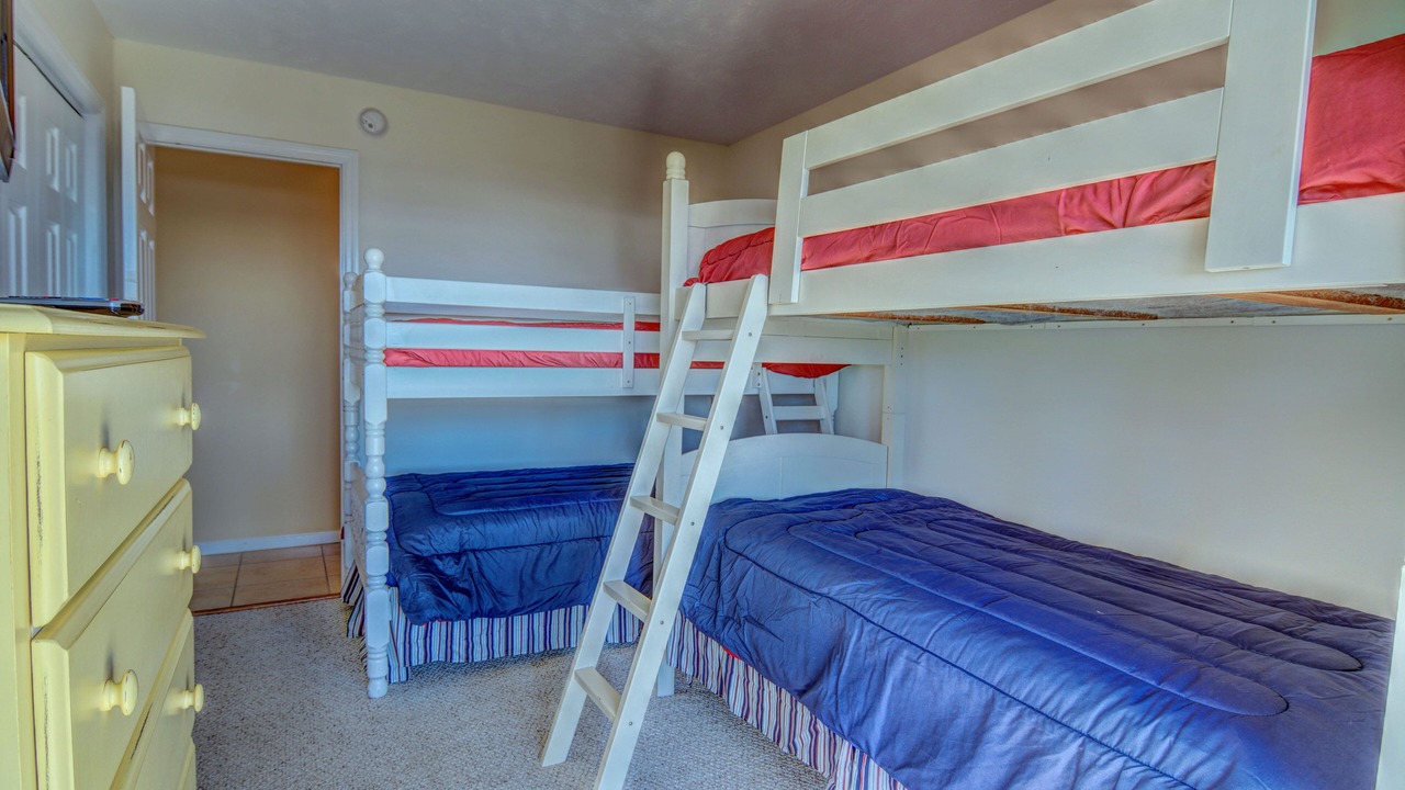 Photo of Bedroom in Surf City