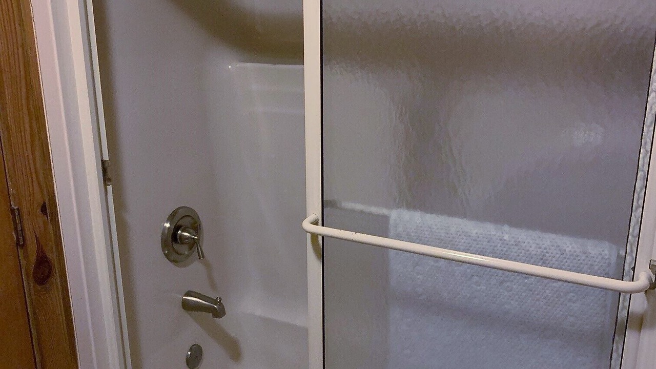 Photo of Bathroom in Saluda