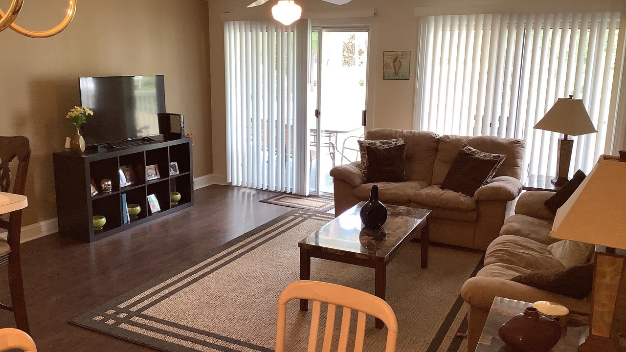 Photo of Livingroom in Calabash