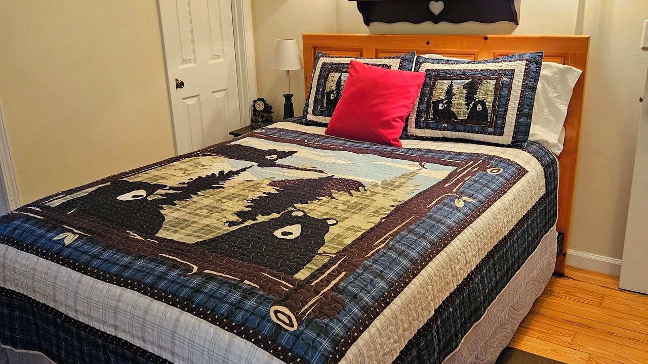 Photo of Bedroom in Marble