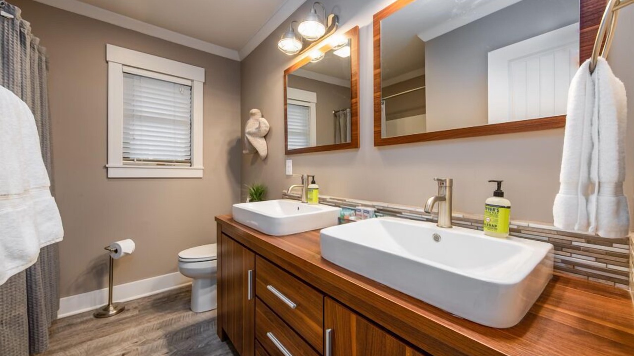 Photo of Bathroom in Mayhew