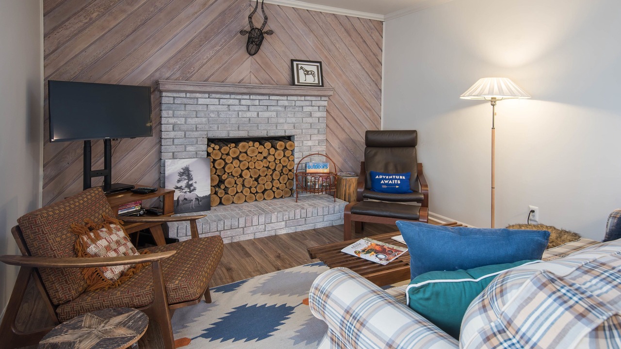 Photo of Livingroom in Hendersonville