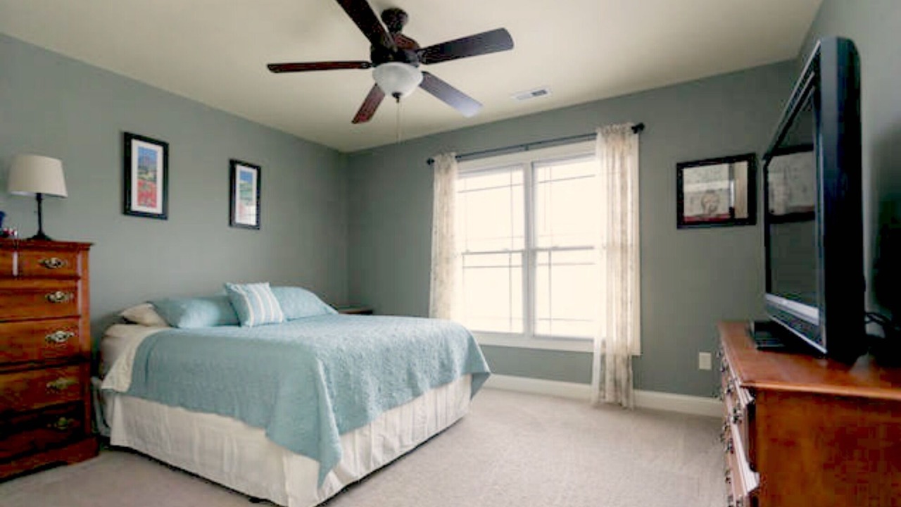 Photo of Bedroom in Asheville