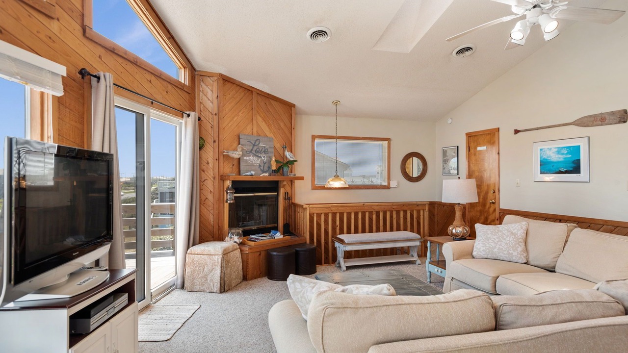 Photo of Livingroom in South Nags Head