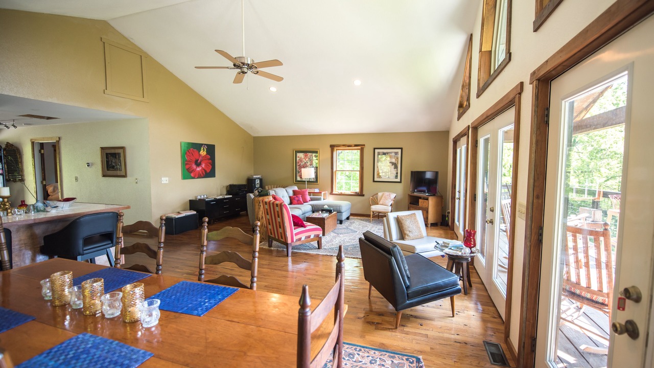 Photo of Bedroom in Marshall