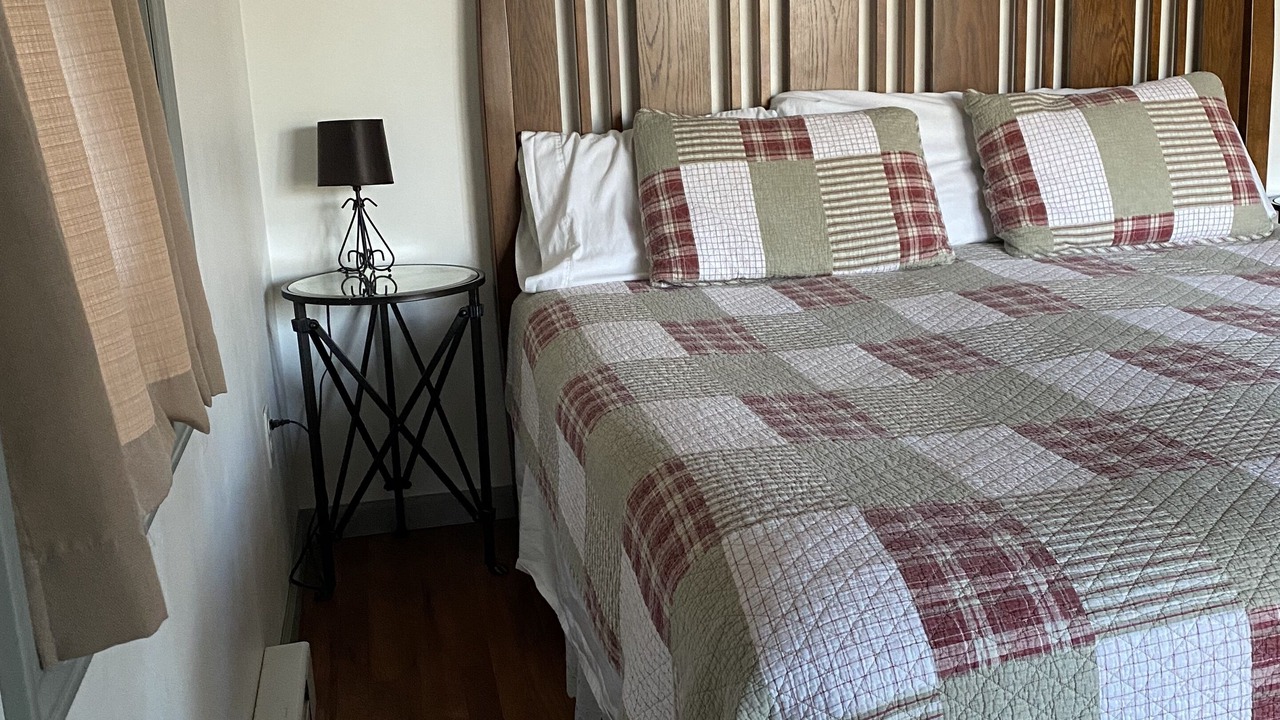 Photo of Bedroom in Plumtree