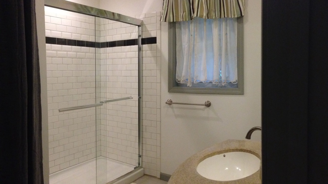 Photo of Bathroom in Plumtree