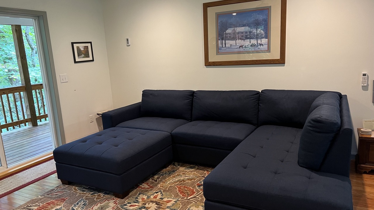 Photo of Livingroom in Plumtree