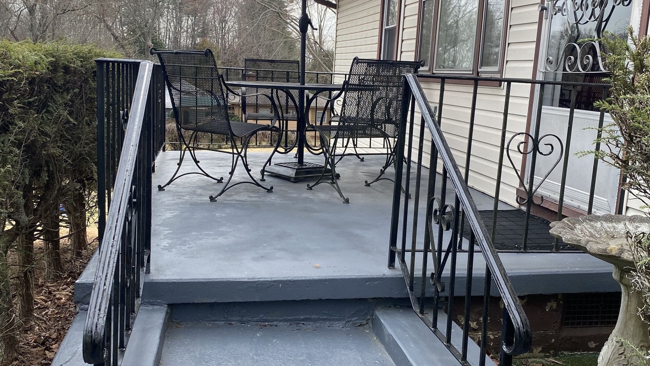 Photo of Outdoor in Hendersonville