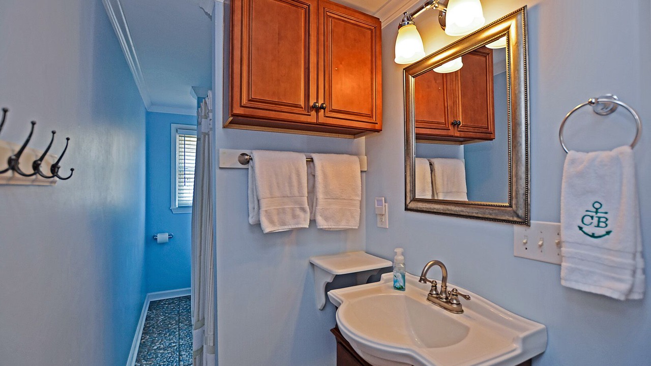 Photo of Bathroom in North Carolina Coast