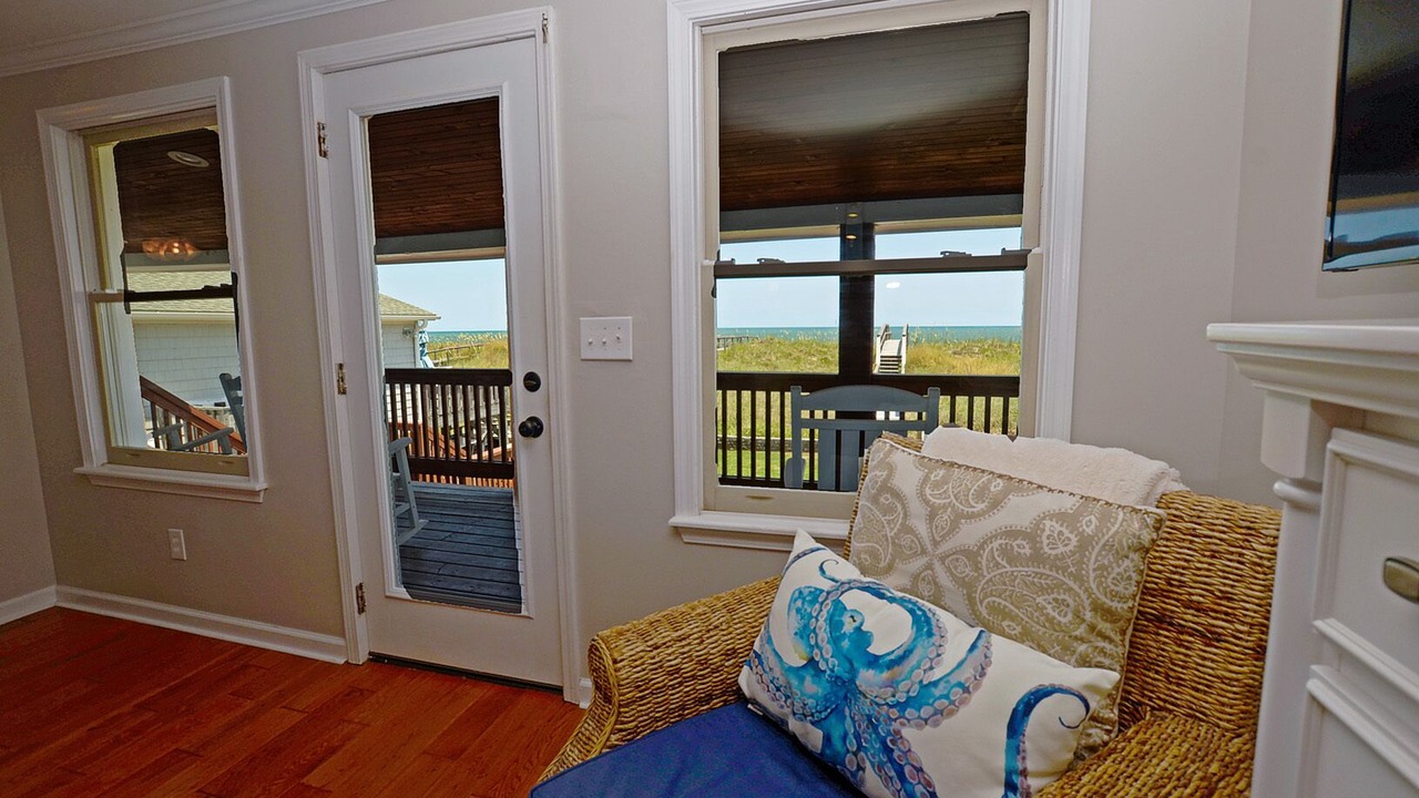 Photo of Livingroom in North Carolina Coast