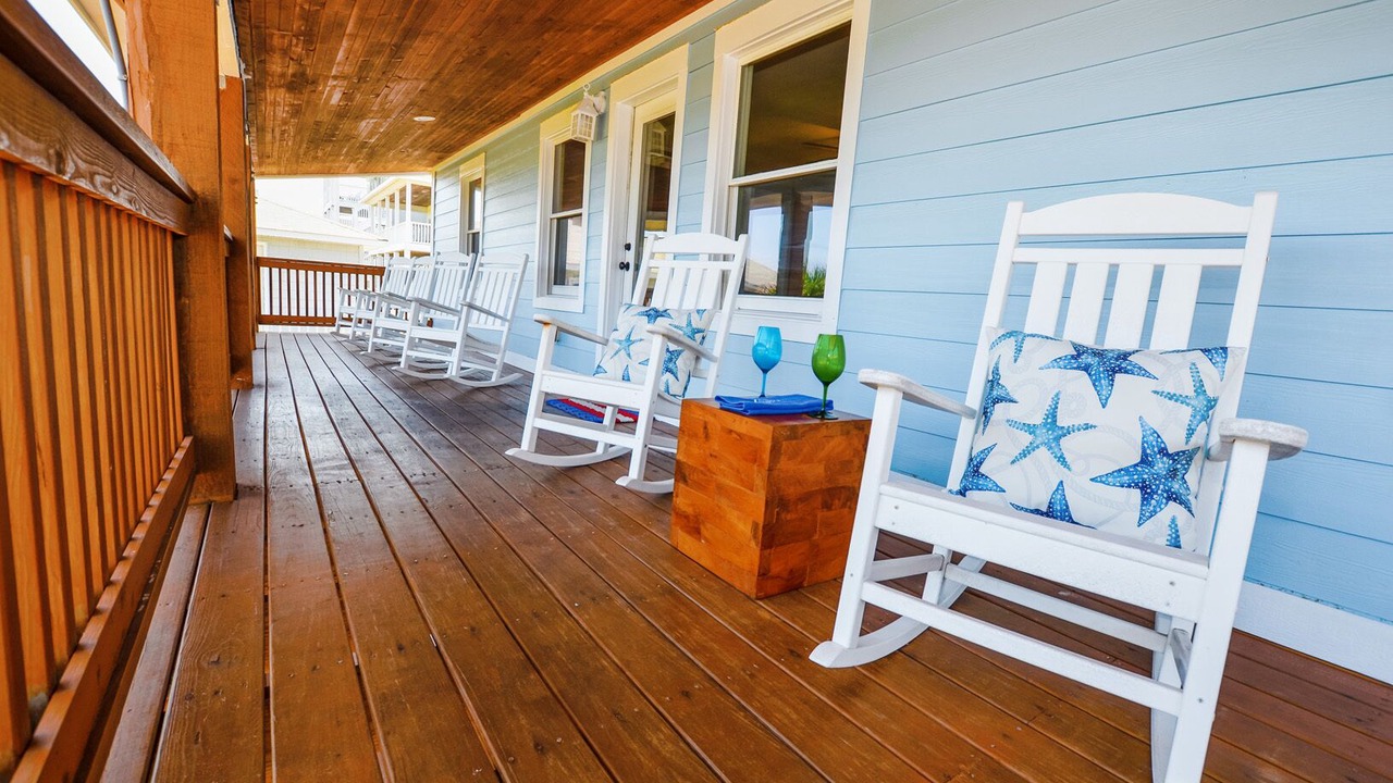 Photo of Patio Balcony in North Carolina Coast