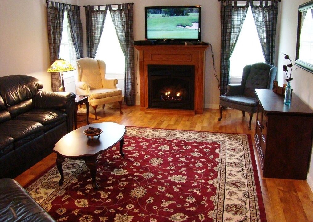 Photo of Livingroom in Whittier